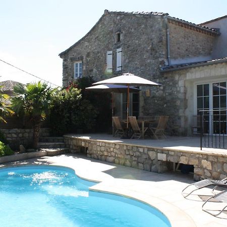 L'Avventura gîte bleu Grospierres Extérieur photo
